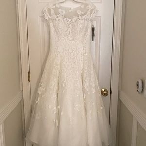Wedding dress